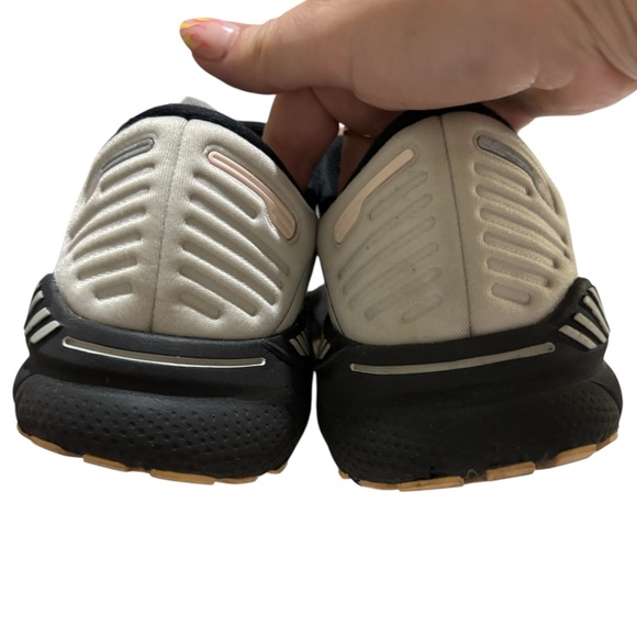 Brooks Women’s Adrenaline GTS 22 Running Shoes 120351B035 Grey Size 8 - Picture 5 of 8